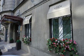 Hotel Eden