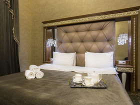 Hotel Empire