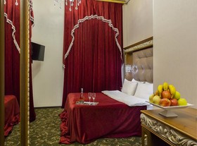 Hotel Empire