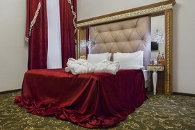 Hotel Empire