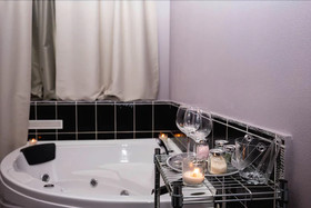 Hotel M
