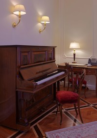 Hotel Savoy