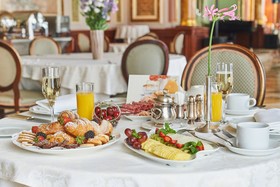 Hotel Savoy