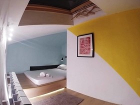 HQ Loft Hostel