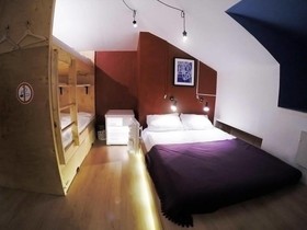 HQ Loft Hostel