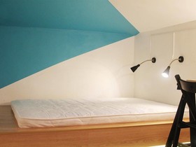 HQ Loft Hostel