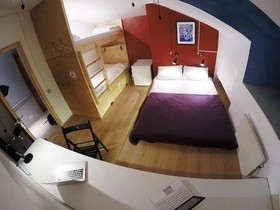 HQ Loft Hostel