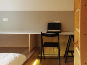 HQ Loft Hostel
