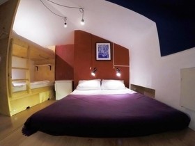 HQ Loft Hostel