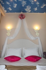 Inn Eliton