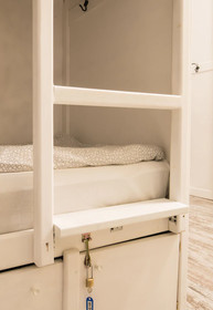 Jolly Hostel
