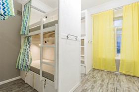 Jolly Hostel