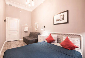 Jolly Hostel