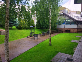 Juna Life Country Club Hotel