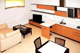 Juna Life Country Club Hotel