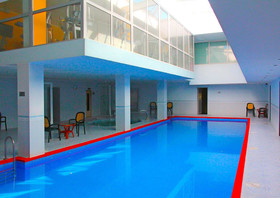 Juna Life Country Club Hotel