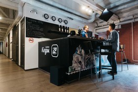 Keds Hostel & Coffee house