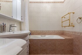 Kotelnicheskaya Royal Tower