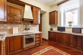 Kotelnicheskaya Royal Tower