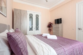 Kotelnicheskaya Royal Tower