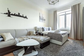 Kotelnicheskaya Royal Tower