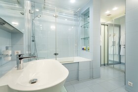 Kotelnicheskaya Royal Tower