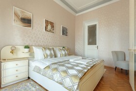 Kotelnicheskaya Royal Tower