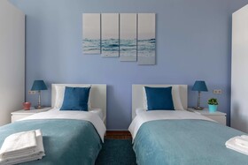 Kotelnicheskaya Royal Tower