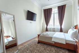 Kotelnicheskaya Royal Tower