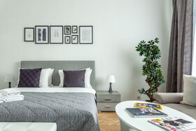 Kotelnicheskaya Royal Tower