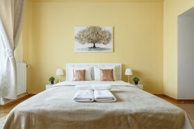 Kotelnicheskaya Royal Tower