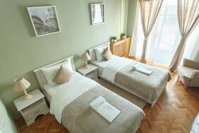 Kotelnicheskaya Royal Tower