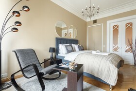 Kotelnicheskaya Royal Tower