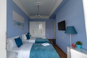 Kotelnicheskaya Royal Tower