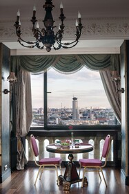 Kotelnicheskaya Royal Tower