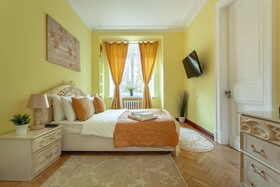 Kotelnicheskaya Royal Tower