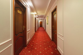 LeonArt Hotel