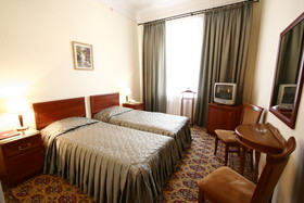 Los Hotel
