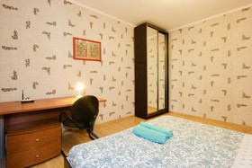 LUXKV Apartment on Nikoloyamskiy