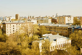 LUXKV Apartment on Nikoloyamskiy
