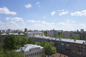 LUXKV Apartment on Nikoloyamskiy