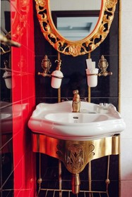 Menshikov Boutique Hotel