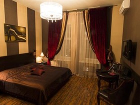Michelle Hotel