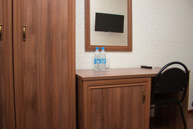 Mini Hotel Near Theater