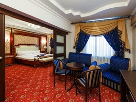 Moscow Holiday Hotel