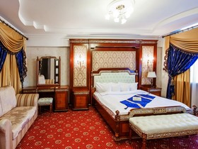 Moscow Holiday Hotel