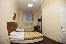 Oktavia Hotel