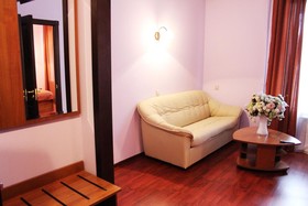 Orange House Hotel