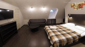 Orange House Hotel
