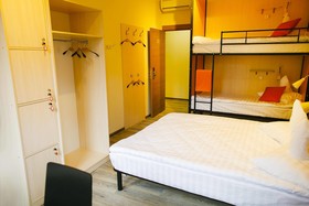 Portal Hostel and Hotel
